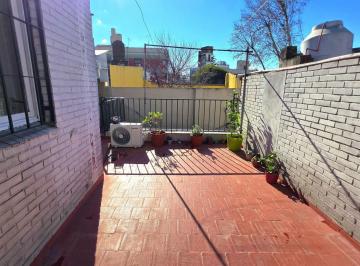 PH · 59m² · 4 Ambientes · Carrasco 582: Impecable PH 4amb. Patio Terraza (Ideal 2 Familias o un Buen Quincho/office)