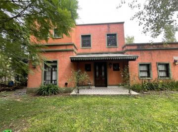 Casa · 198m² · 5 Ambientes · 2 Cocheras · Venta Casa Quinta 4 Ambientes Parque Gorriti