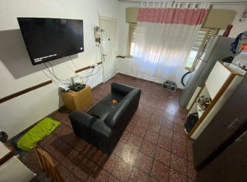 Casa · 113m² · 4 Ambientes · 1 Cochera · Casa 4 Ambientes en Venta en Lomas de Zamora
