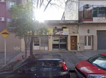 Casa · 188m² · 3 Ambientes · Oportunidad! Venta Lote en Devoto! 8.66 X 29 m