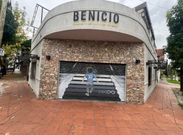 Local comercial · 376m² · Alquiler Local Castelar Norte Santa Rosa Esquina