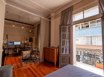 Departamento · 94m² · 4 Ambientes · Venta Departamento 4 Ambientes con Balcón Corrido