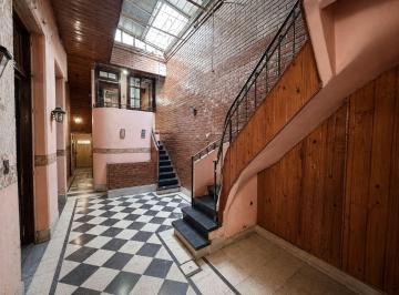 PH · 186m² · 7 Ambientes · 1 Cochera · Gran PH 238 m² Cochera y Patio Sin Expensas