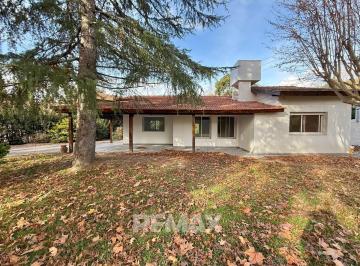 Casa · 120m² · 3 Ambientes · Venta Casa Flipping Oportunidad Mapuche Pilar