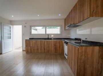 PH · 102m² · 3 Ambientes · 1 Cochera · Casa en Venta La Plata a Estrenar