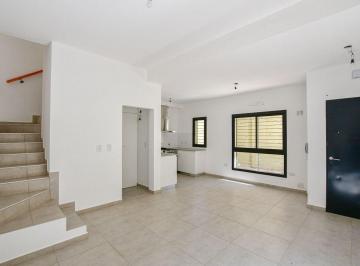 PH · 84m² · 3 Ambientes · 1 Cochera · Duplex en Venta en La Plata