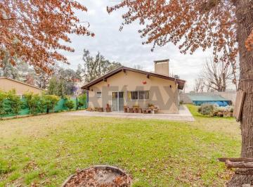 Casa · 90m² · 3 Ambientes · 1 Cochera · Venta Casa 3 Amb en B. Rincon de Obera Tortuguitas