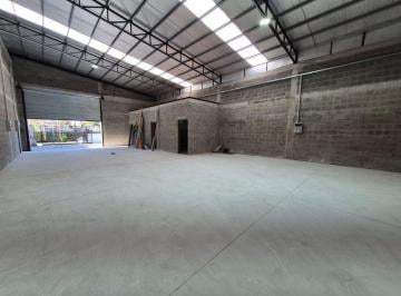 Bodega-Galpón · 180m² · Galpon en Alquiler Deposito 447