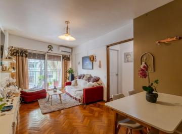 Departamento · 77m² · 3 Ambientes · Venta Depto 3 Ambientes Patio Balcon Caballito