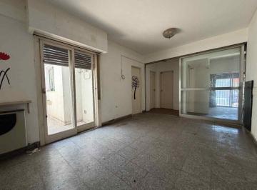 PH · 60m² · 3 Ambientes · Venta PH 3 Amb C Terraza Patio y Balcón en Liniers