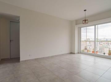Departamento · 54m² · 3 Ambientes · Alquiler Depto 3 Amb. Balcon Zona Flores