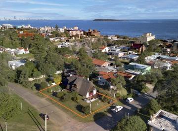 Casa · 162m² · 5 Ambientes · Venta Casa 4 Dorm. Mansa Punta del Este