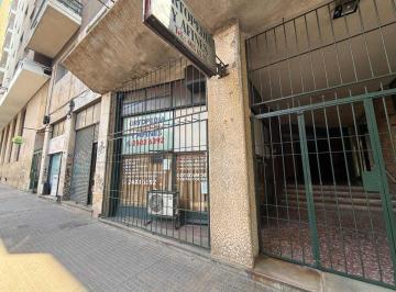 Local comercial · 47m² · Venta Local Comercial a La Calle en Cordón