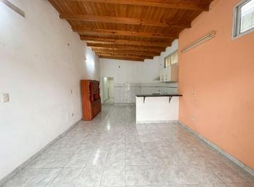 Casa · 186m² · 3 Ambientes · 3 Cocheras · Casa 3 Amb + Dpto 2 Amb - Laferrere - Multifamiliar