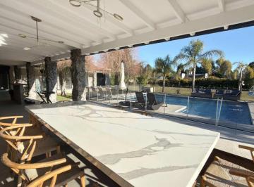 Casa · 290m² · 7 Ambientes · Venta Casa 7 Ambientes Las Lomadas de Cardales