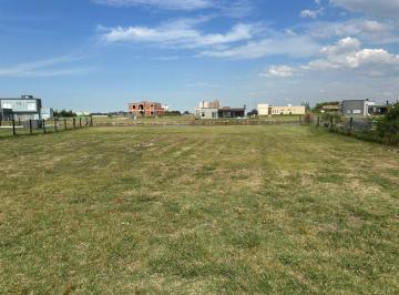Terreno · 735m² · Lote en Venta en Santa Clara Al Sur