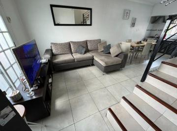 Departamento · 56m² · 3 Ambientes · 1 Cochera · Alquiler Departamento 3 Amb Lanús con Cochera