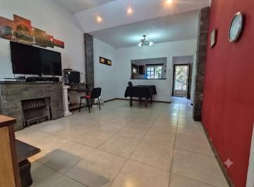 PH · 72m² · 4 Ambientes · 1 Cochera · Venta Dos Plantas PH 4 Ambientes Morón Sur