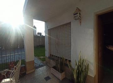 Casa · 147m² · 4 Ambientes · 3 Cocheras · Casa 4amb Moreno Centro Apto Credito