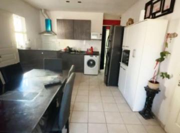 Casa · 110m² · 4 Ambientes · 1 Cochera · Venta Casa Moderna - Guaymallen Mza