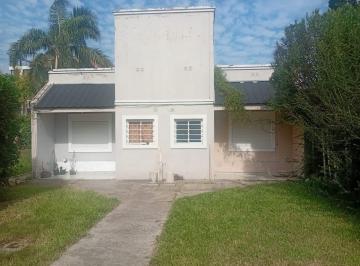 Departamento · 175m² · 5 Ambientes · 1 Cochera · Oportunidad: 2 Deptos. Internos en Gualeguaychú