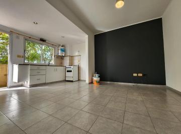 Departamento · 40m² · 2 Ambientes · ¡1 Dormitorio con Balcón, Zona Parque San Martin!