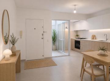 PH · 50m² · 2 Ambientes · PH en Venta, 1 Dorm. en Colegiales, Oportunidad, Escritura Inmediata, con Parrilla