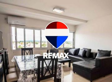 Departamento · 62m² · 3 Ambientes · 1 Cochera · Departamento Amplio en Venta Macrocentro