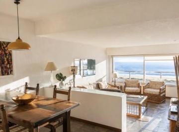 Departamento · 58m² · 2 Ambientes · 1 Cochera · Departamento en Playa Mansa, Punta del Este.