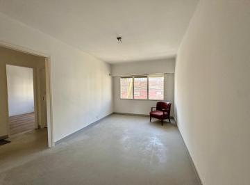 Departamento · 61m² · 3 Ambientes · Departamento de 3 Ambientes en Venta en San Isidro (Apto Profesional) - Buenos Aires