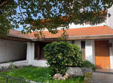 Casa de 4 ambientes, San Isidro · Casa en Las Lomas de San Isidro