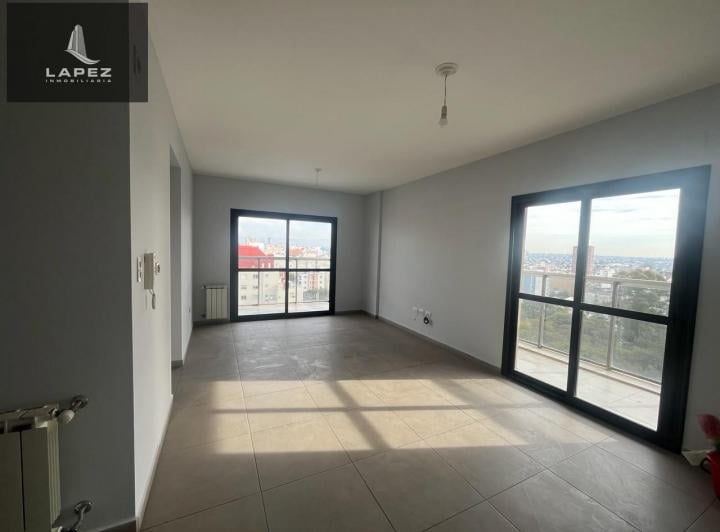 Departamento · 110m² · 6 Ambientes · 1 Cochera