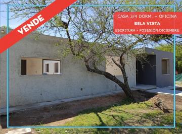 Casa · 194m² · 4 Ambientes · Vendo Casa 3 Dorm. + Oficina a Estrenar B° Bela Vista.