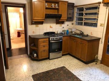 Casa · 180m² · 4 Dormitorios · Casa - Rosario