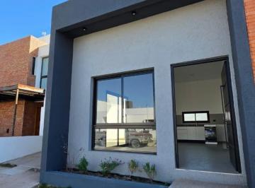 Casa · 95m² · 3 Ambientes · 1 Cochera · Dúplex 2d en Venta - Rincones de Manantiales