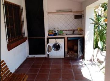Casa · 250m² · 6 Ambientes · 1 Cochera · Casa en Venta - 4 Dorm. 3 Baños - Quincho Pileta - 348 m² - Don Torcuato
