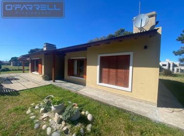 Casa · 100m² · 4 Ambientes · 1 Cochera · Casa / Chalet Calle Paseo 5 Estrellas - Las Lomas - Miramar