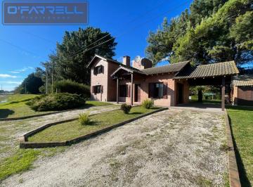 Casa · 150m² · 4 Ambientes · 1 Cochera · Casa / Chalet Av de Las Copetonas y del Buen Retiro - Las Lomas - Miramar