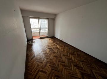 Departamento · 56m² · 4 Ambientes · 1 Cochera · Alquiler Departamento 2 Dorm. Cochera Abasto