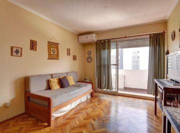 Departamento · 86m² · 4 Ambientes · Venta Dept 4 Amb Depen Balcón Piso Alto Caballito