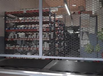 Local comercial · 384m² · 4 Ambientes · Local en Venta 380 m² C/vidriera - Solís, Caba