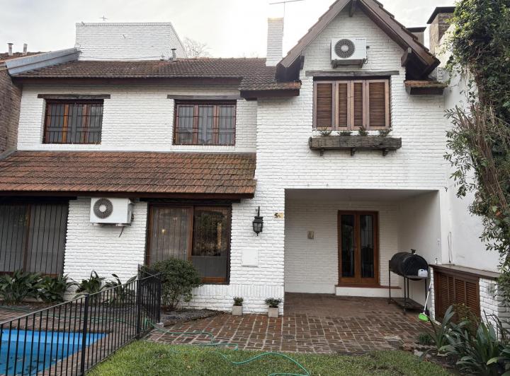 Casa · 185m² · 3 Dormitorios · 1 Cochera