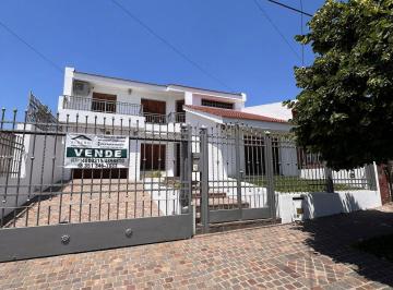 Foto · Casa en Alquiler de Tres Dorm. en 9 de Julio Al 3900