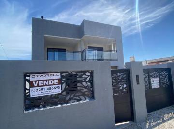 Casa · 282m² · 8 Ambientes · 1 Cochera · Casa / Chalet Av 37 Entre 12 y 14 - Miramar