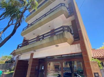 Departamento · 65m² · 3 Ambientes · 1 Cochera · Edif. Ritzzi Piso 2 - Miramar