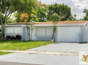 Casa · 159m² · 4 Ambientes · Casa en Venta - 3 Dorm. 2 Baños - Boynton Beach