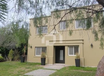 Casa · 180m² · 5 Ambientes · 2 Cocheras · Casa en Alquiler en San Isidro Labrador, Villanueva, Tigre