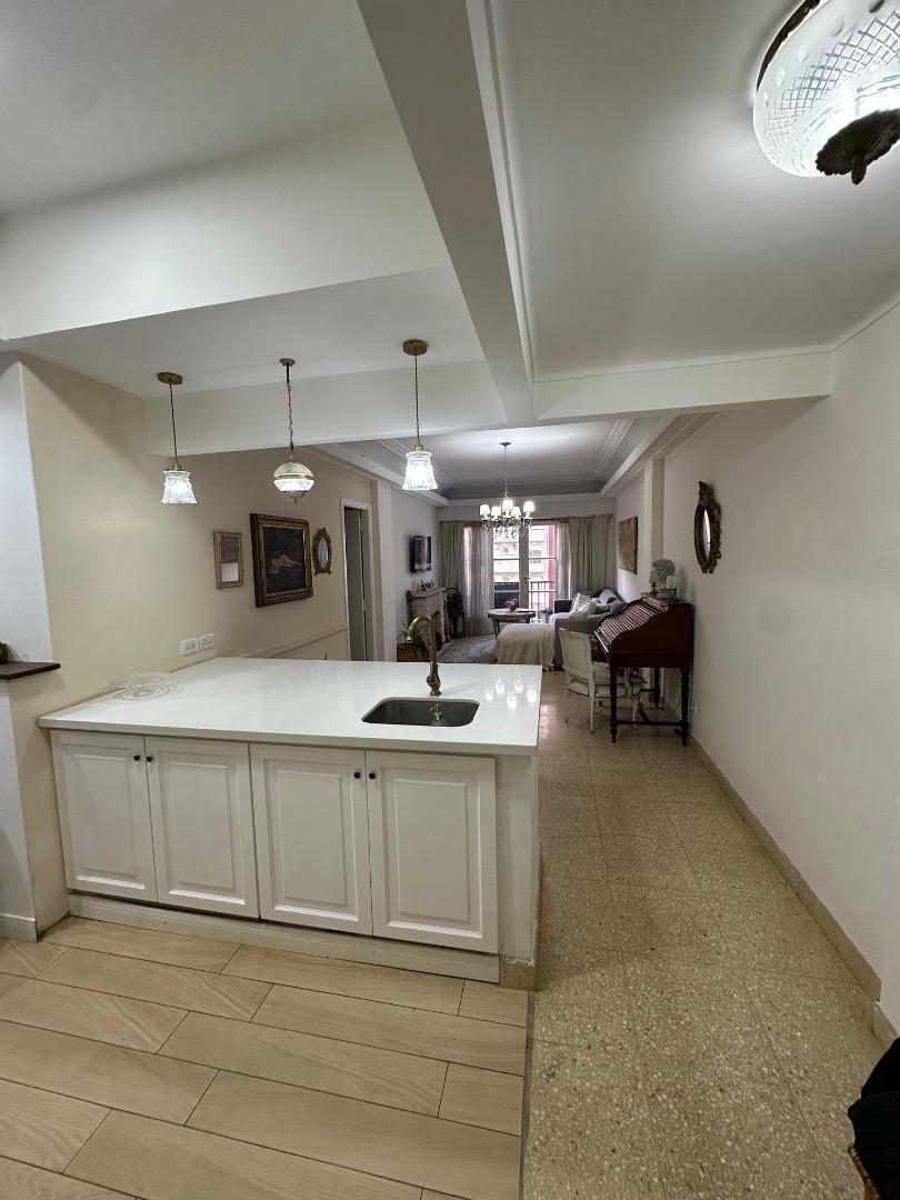Semipiso de 4 ambientes con dependencia, 83m² en Güemes
