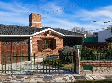 Casa de 6 ambientes, La Falda · Casa en Venta La Falda