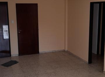 Departamento de 5 ambientes, San Miguel de Tucumán · Dueño Alquila Departamento con Cochera